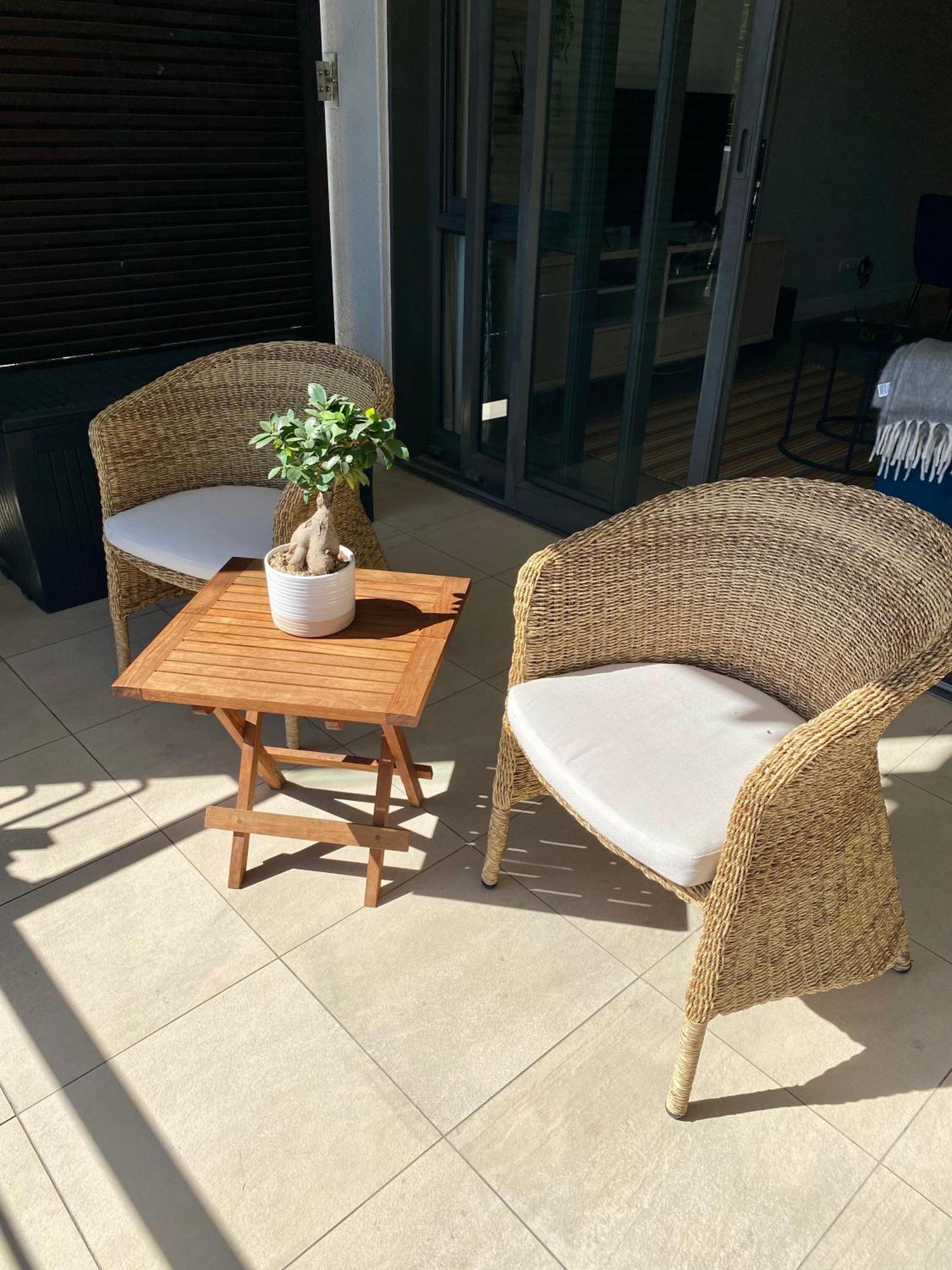 Modern, Beautiful 1 Bed With Views -v&a Waterfront